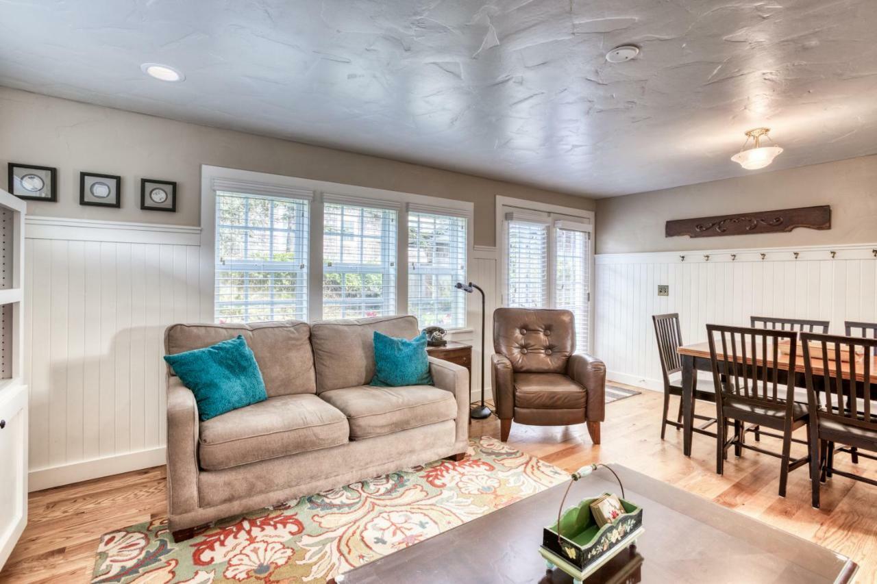 Seaside Classic Cottage Luaran gambar